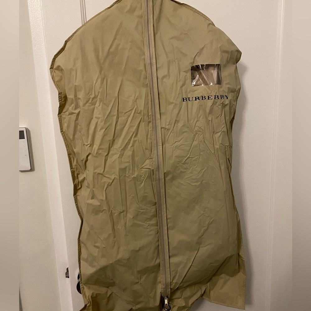 Burberry Quilted Jacket - Picture 12 of 15
